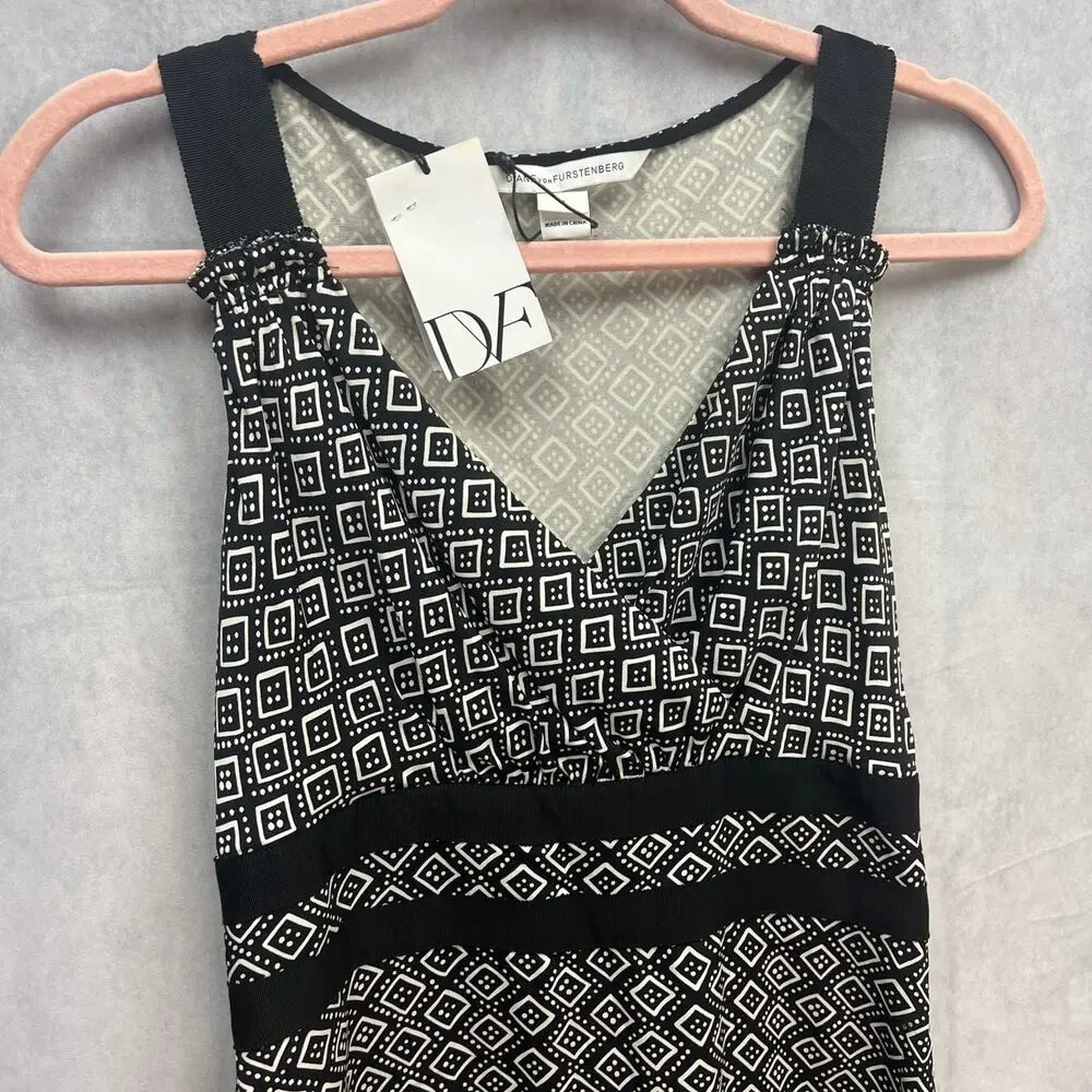 Diane Von Furstenberg Eugenia Silk Shift Dress V-Neck Dot Diamond Black Size 4 - Picture 6 of 12